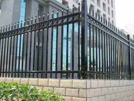 安徽厂家直销 其他安全防护设备 卓联 护栏围栏厂家批发定制小区铁艺围栏5