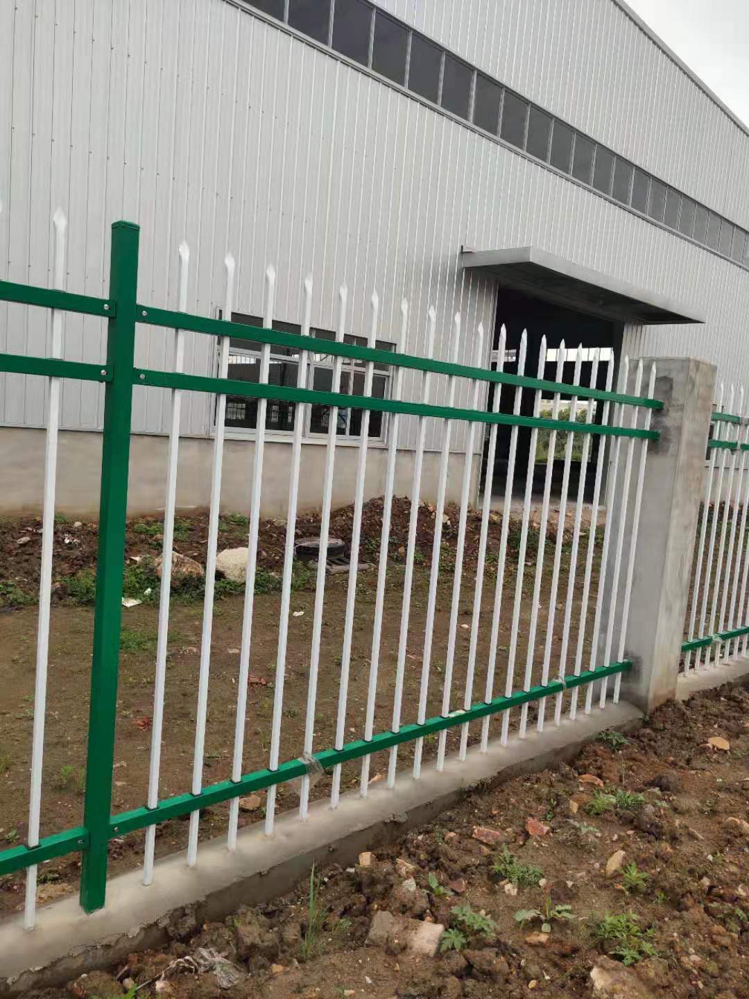 安徽厂家直销 其他安全防护设备 卓联 护栏围栏厂家批发定制小区铁艺围栏8