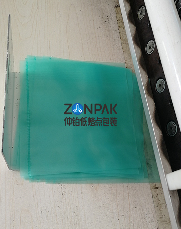 塑料袋 其他塑料薄膜袋 EVA包装袋 72℃低熔点投料袋 厂家批发供应2