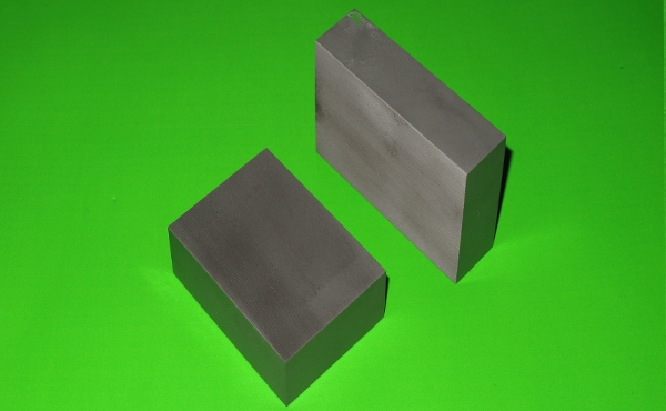 汕尾不锈钢搓丝板价格-供应毅众螺丝模具厂优质不锈钢搓丝板1