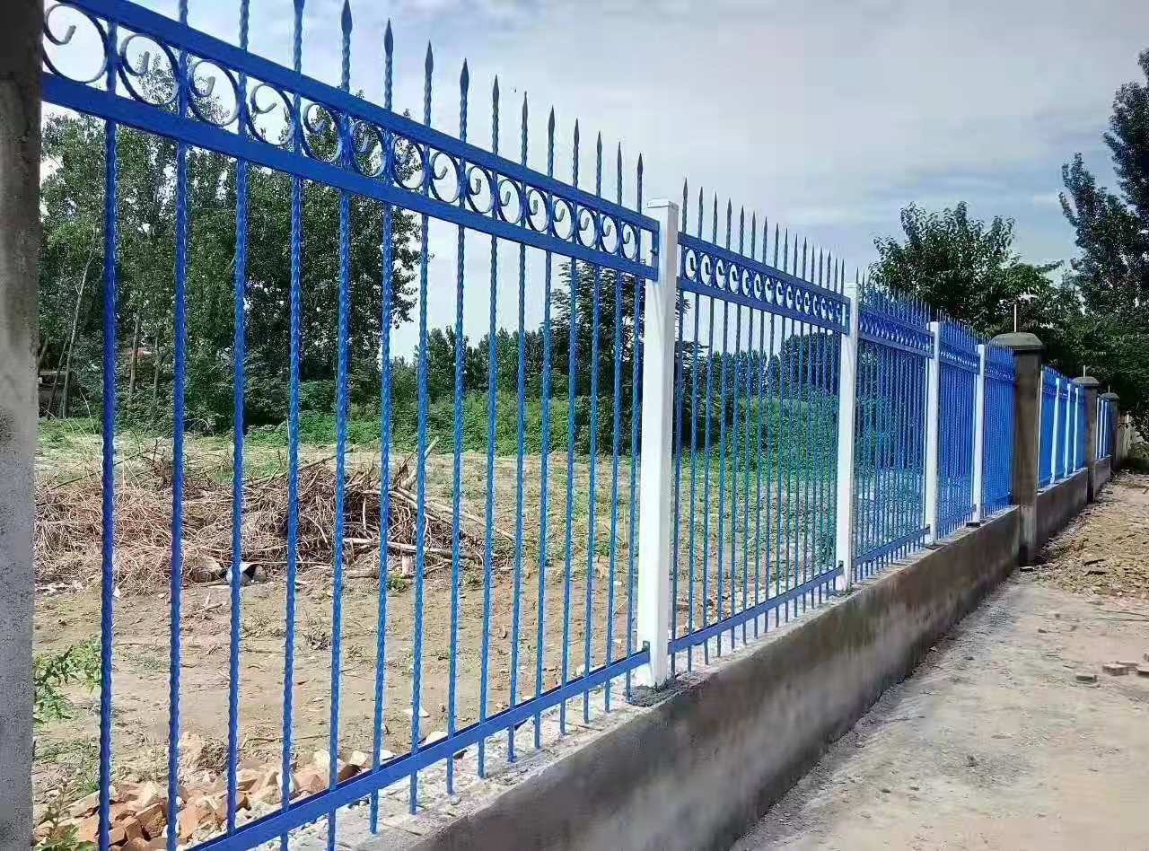 坚固耐用 铝艺护栏 厂家直销 不锈钢护栏 铁艺护栏 建筑护栏8