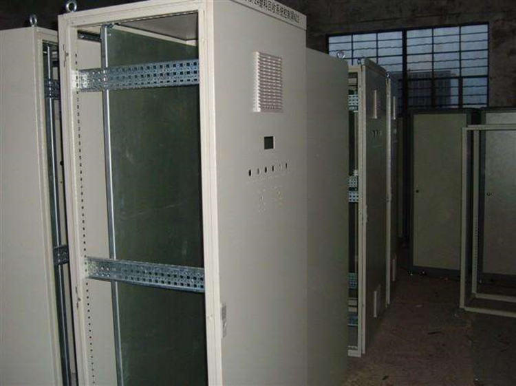 动力配电柜 恒信厂家直销定制 IP55控制柜 低独立式配电柜 仿威图控制柜 防腐蚀耐用2