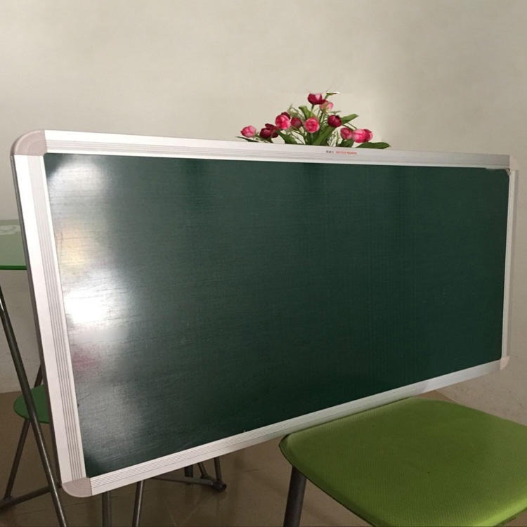广州厂家长期供应诺迪士进口树脂写字黑板 教学粉笔写字绿板3