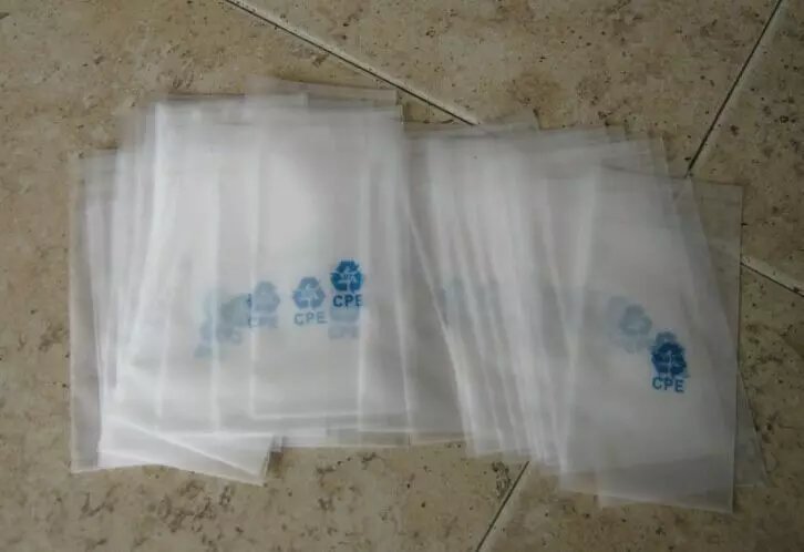 厂家供应 Cpe包装袋 可定制 平口袋 自粘袋 磨砂袋 CPE半透明 龙港聚辉4