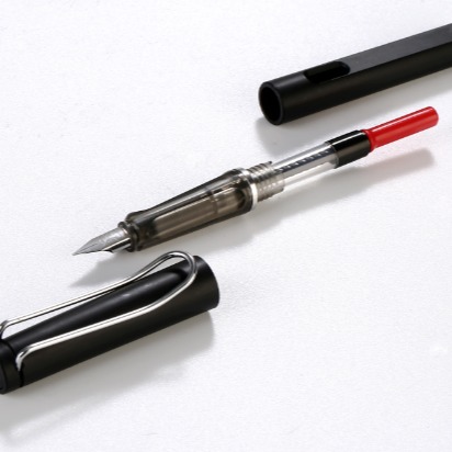 广告笔定制可印logo中性笔刻字定做商务黑色签字笔碳素中性礼品笔3