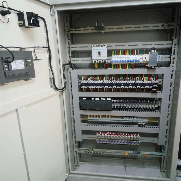 VS500电气控制柜厂家 北京订做四方水泵变频柜 电气控制柜1