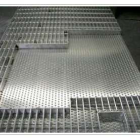 供应复合钢格板 欢迎来电 质量保证 平台钢格板 铝板钢格栅 奥天3
