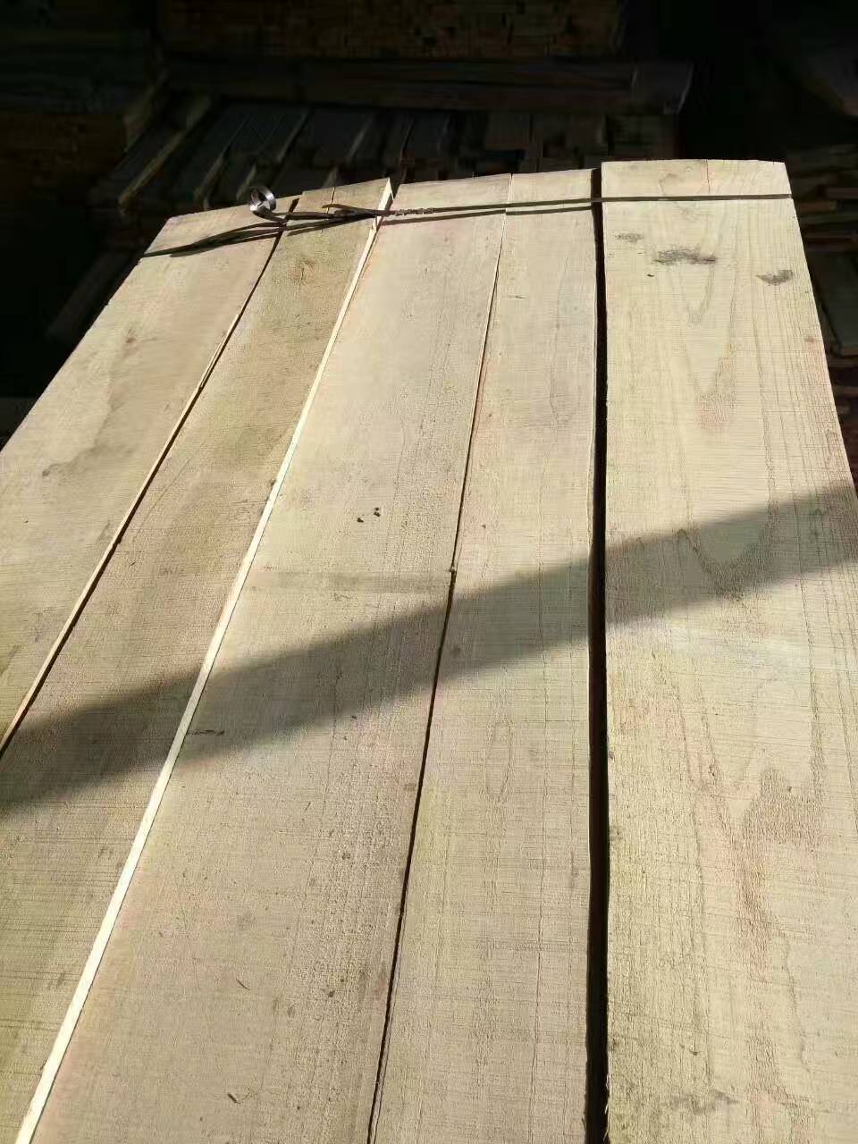 白椿木 烘干板材 供应 价格 厂家 椿木板材 建淼木业3