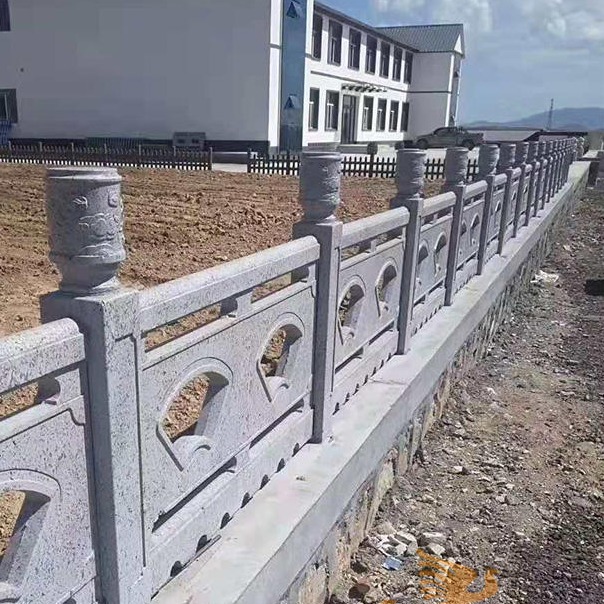 仿石材大理石栏杆河堤安全防护水泥仿石围栏 景观工程项目5