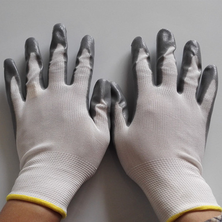 13针热销尼龙丁腈浸胶耐磨防割工业防护手套劳保用品批发 通用手套