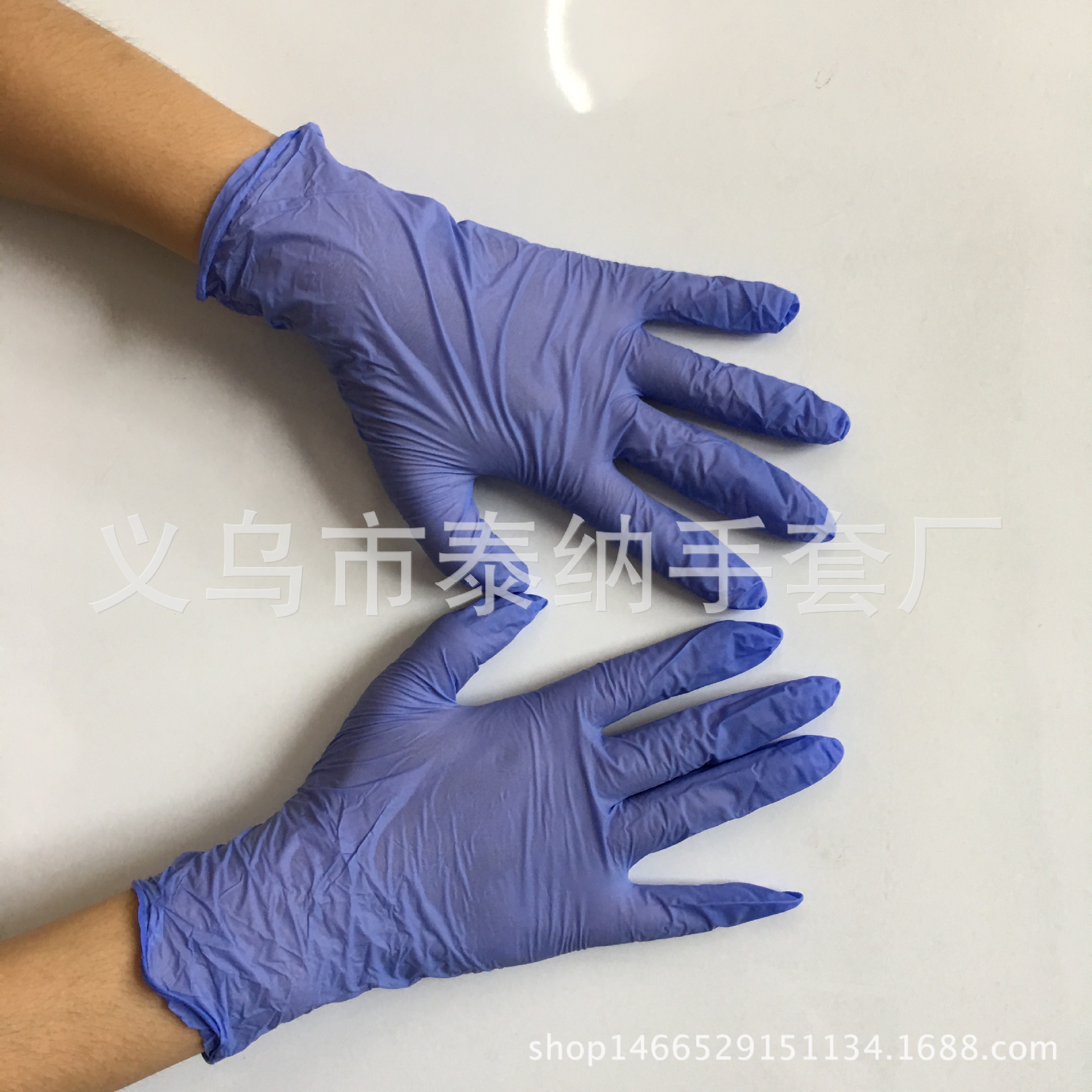 白色 紫色 9寸蓝色 黑色丁晴手套 工业劳保实验美容美发手套批发4