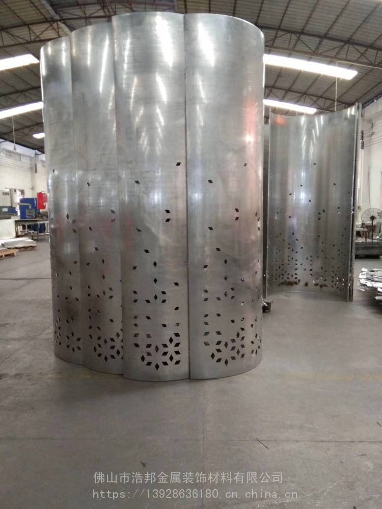 金属建材 供应弧形包柱铝单板造型柱子铝单板