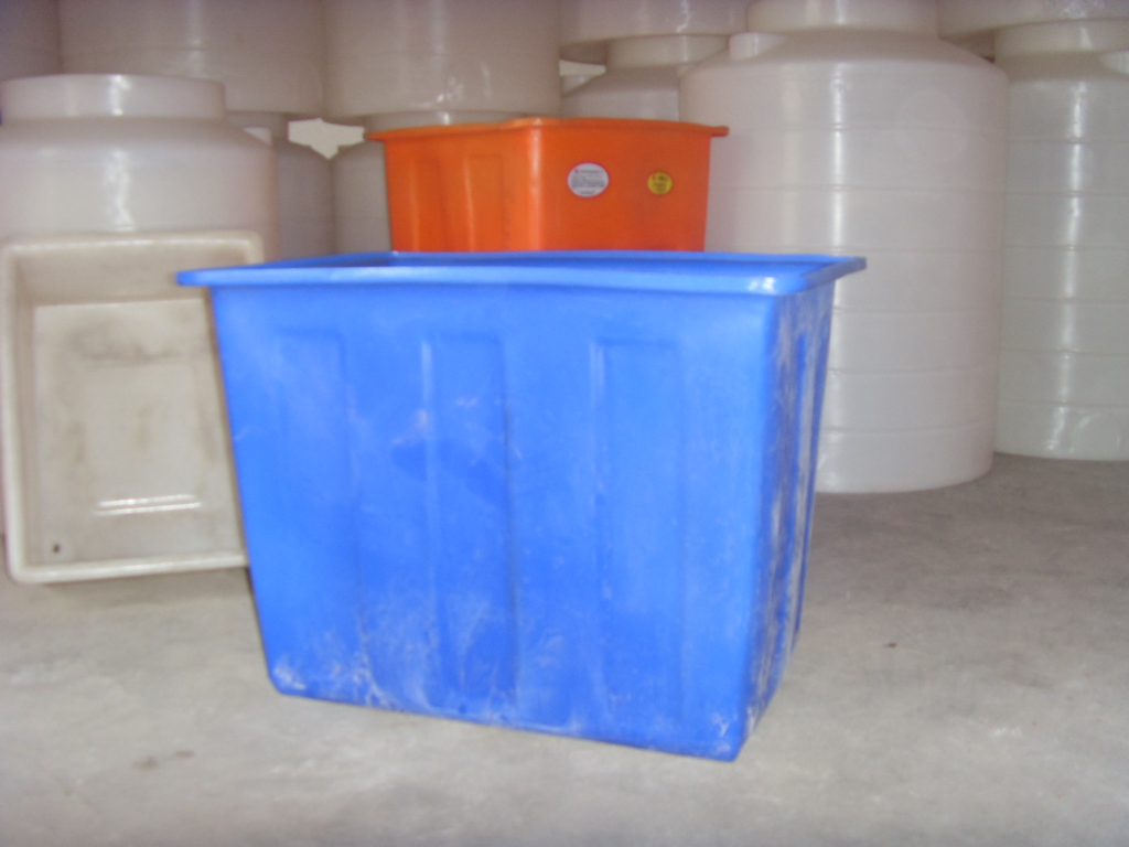 酸钠储存桶 三水醋酸钠储存桶 厂家供应 滚塑容器 PE化工水箱