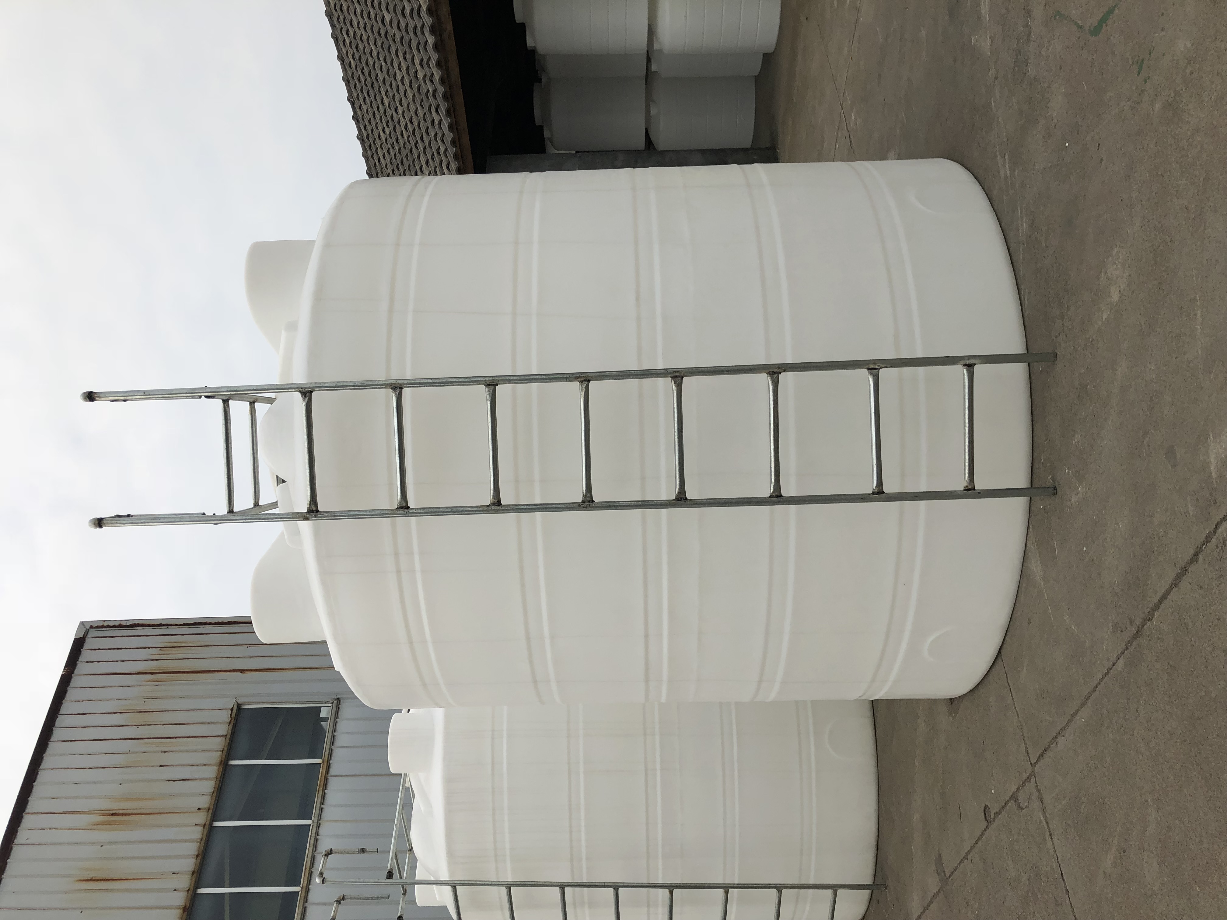环保工程设备PE水箱 吉祥供应 PE化工水箱 8吨防腐塑料水箱3