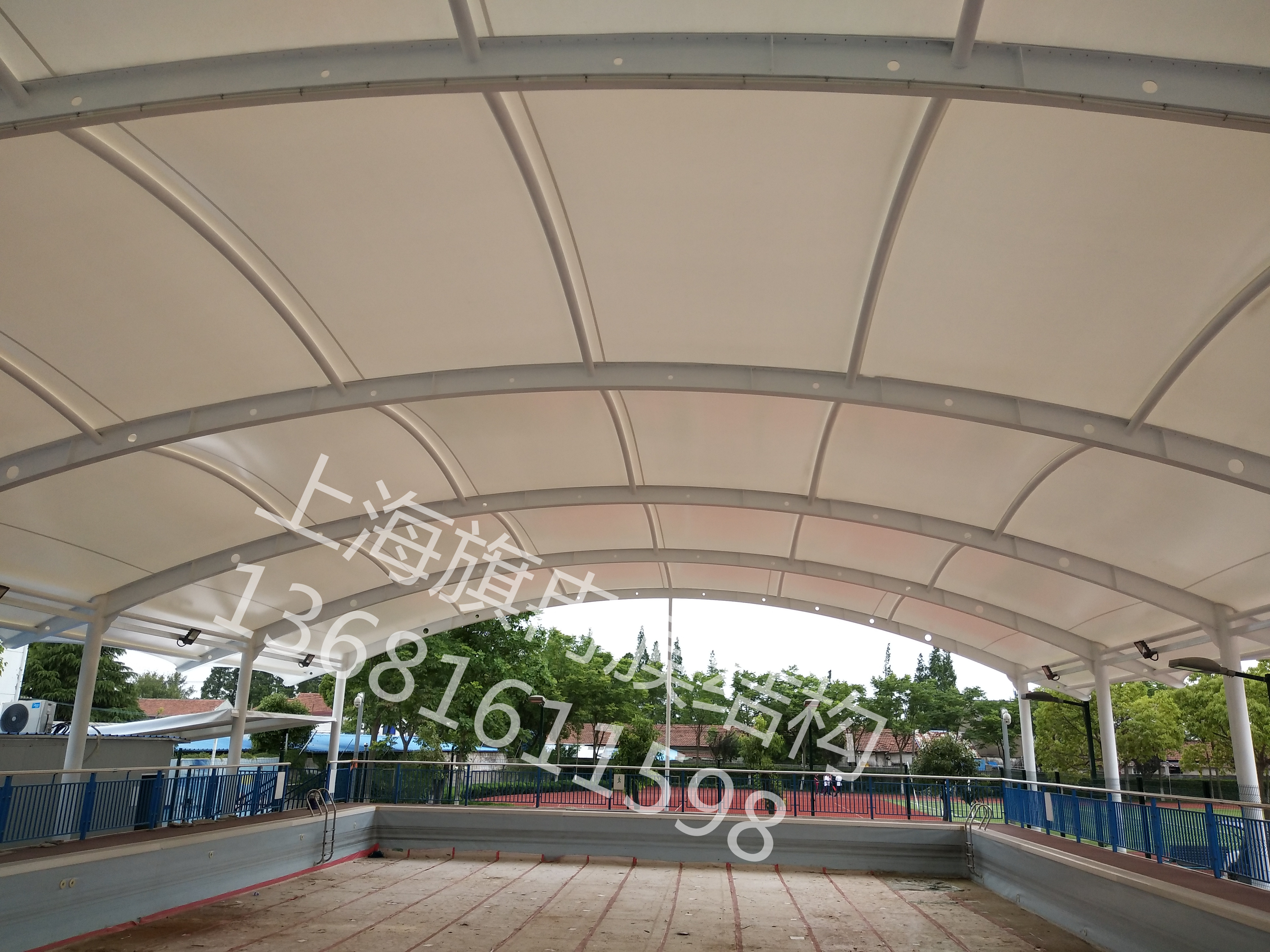 六合停车蓬篷布经销商 钢结构、膜结构3
