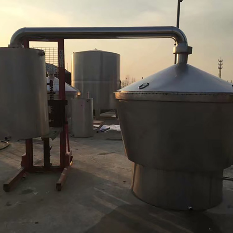 信泰 固态熟料酿酒设备 大量出售 供应不锈钢蒸锅 现货固态蒸酒锅3