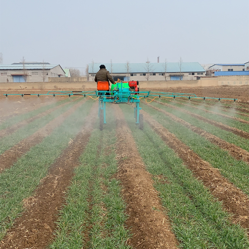 黄豆打药机 植保机械 大面积农田作业茄子 喷雾均匀四轮打药机5