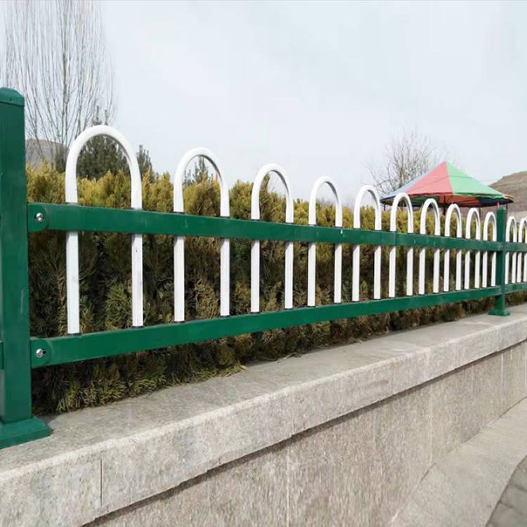 园艺护栏 折弯花池围栏护栏 启诚现货供应 绿化带带弯护栏3