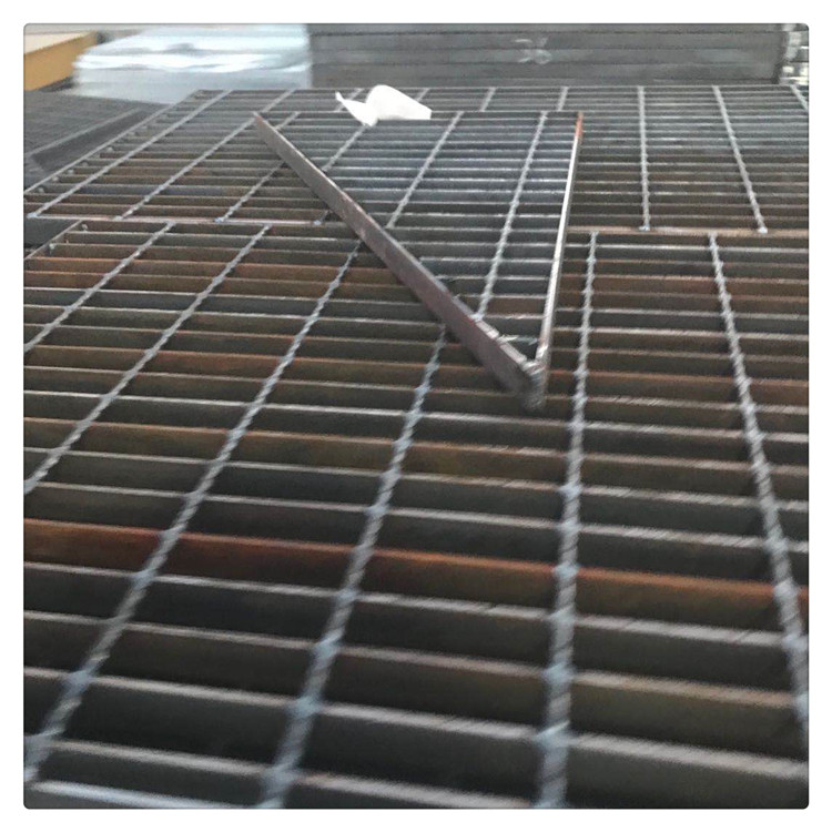 网众 盖板及沟盖 小区用沟盖板 批发企业 热浸锌钢格栅盖1