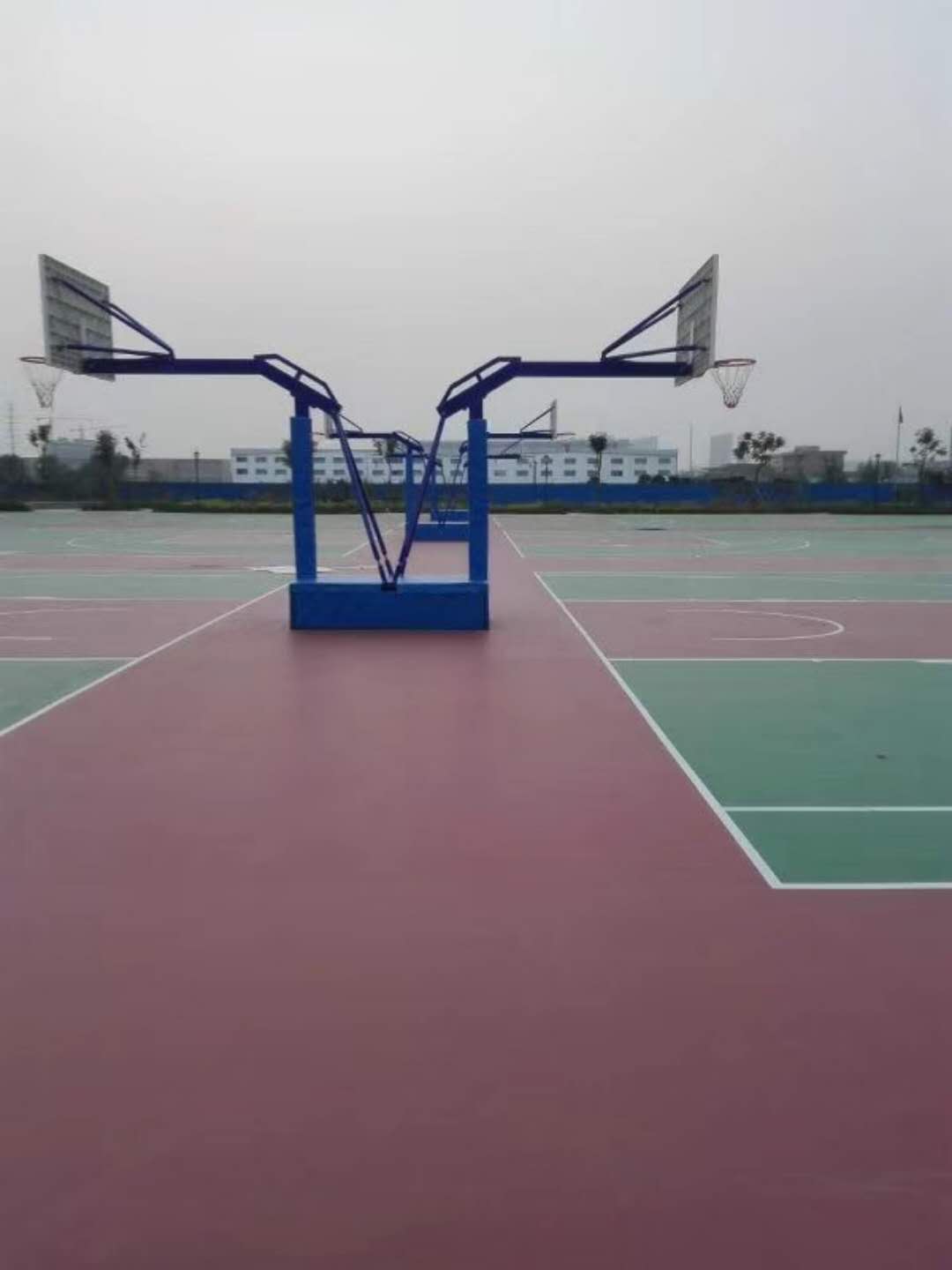 现场施工各种胜者牌硅PU篮球场 三层复合结构组合 硅PU运动场地 塑胶场地1