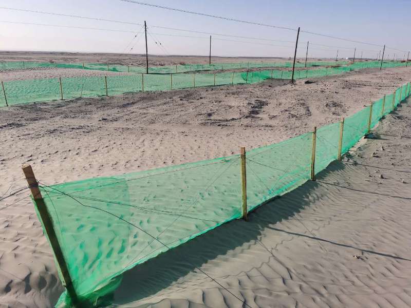 景盛接定制HDPE隔沙网 聚乙烯防风固沙障 聚乙烯隔沙网 沙漠防沙害固沙障4