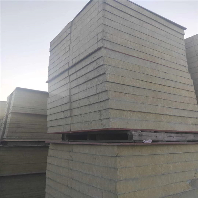 外墙岩棉复合板规格齐全 供应大量岩棉复合板 保温、隔热材料3