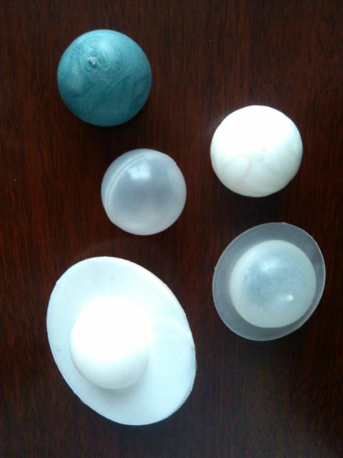 产品介绍肇庆pp聚丙烯带帽液面覆盖球 水处理液面覆盖球制作方法及流程 六边形液面覆盖球7