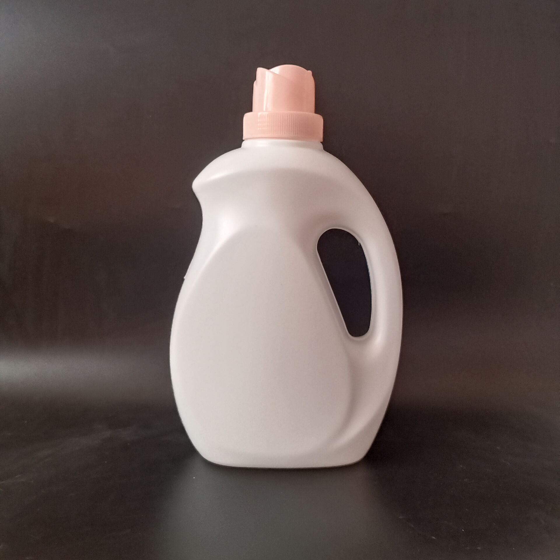 2升洗衣液壶 批发2升洗衣液瓶塑料瓶花肥瓶液体分装瓶 塑料瓶、壶3