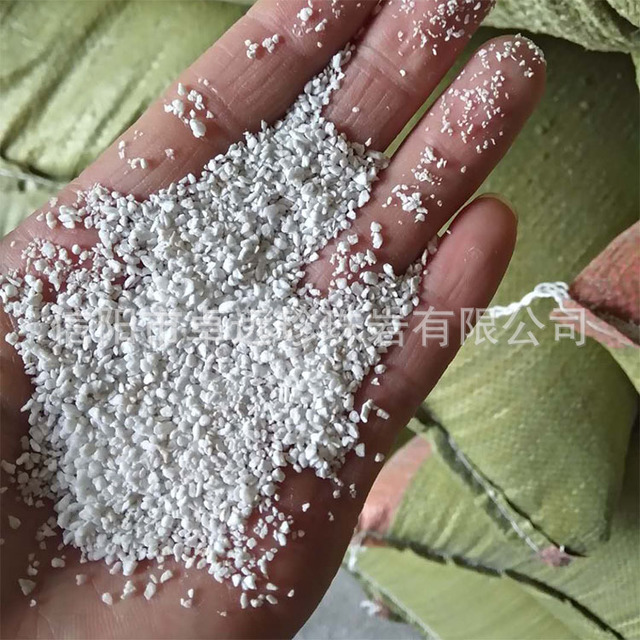 供应轻质抹灰石膏骨料石膏砂桨用50-70-90目玻化微珠4