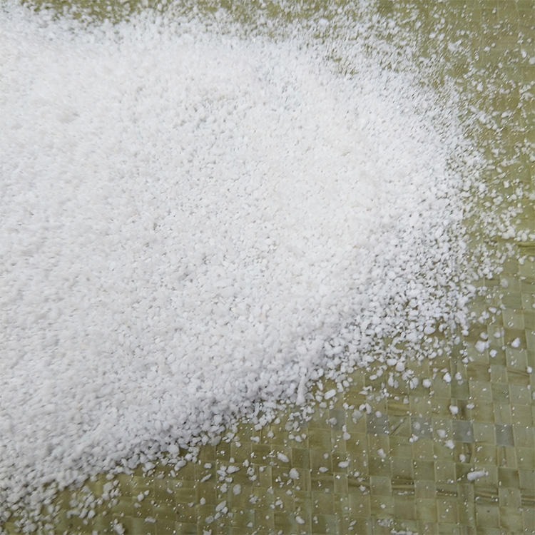 供应轻质抹灰石膏砂浆用50-70-90目玻化微珠 珍珠岩2