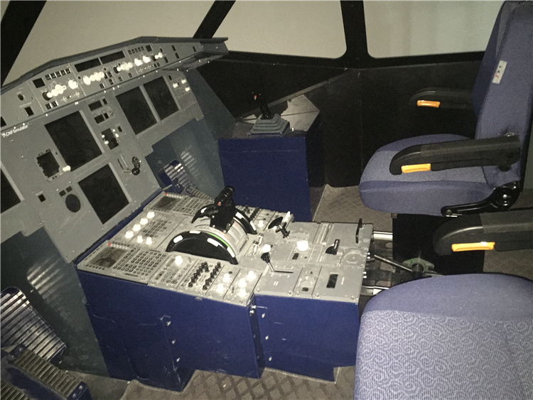 飞机模拟驾驶模型 天艺德 网红飞机餐厅客机学校空乘教学飞机模拟仓模拟驾驶飞机模型2