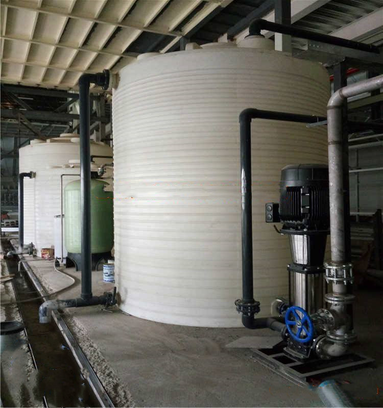 安徽50吨污水处理塑料桶厂 滚塑容器 50T化工液体耐腐罐定制4