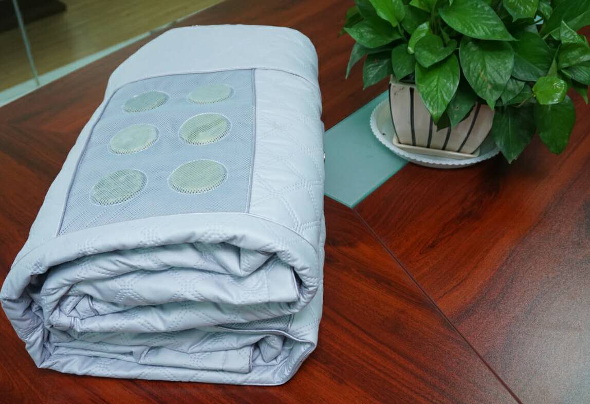功能床垫 低价清仓促销 远红外热灸养生床垫 供应台湾软玉水疗床垫5