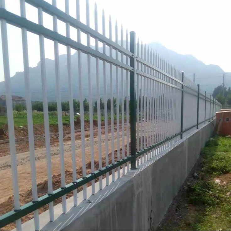 小区围栏网 铁艺围墙栅栏 厂家直供可定制小区锌钢护栏 别墅防爬栏杆
