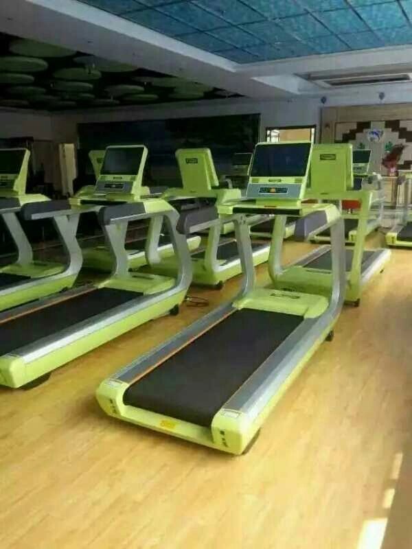 21.5寸大屏 山东天悦健身器材跑步机健身房商用家用TY-80006