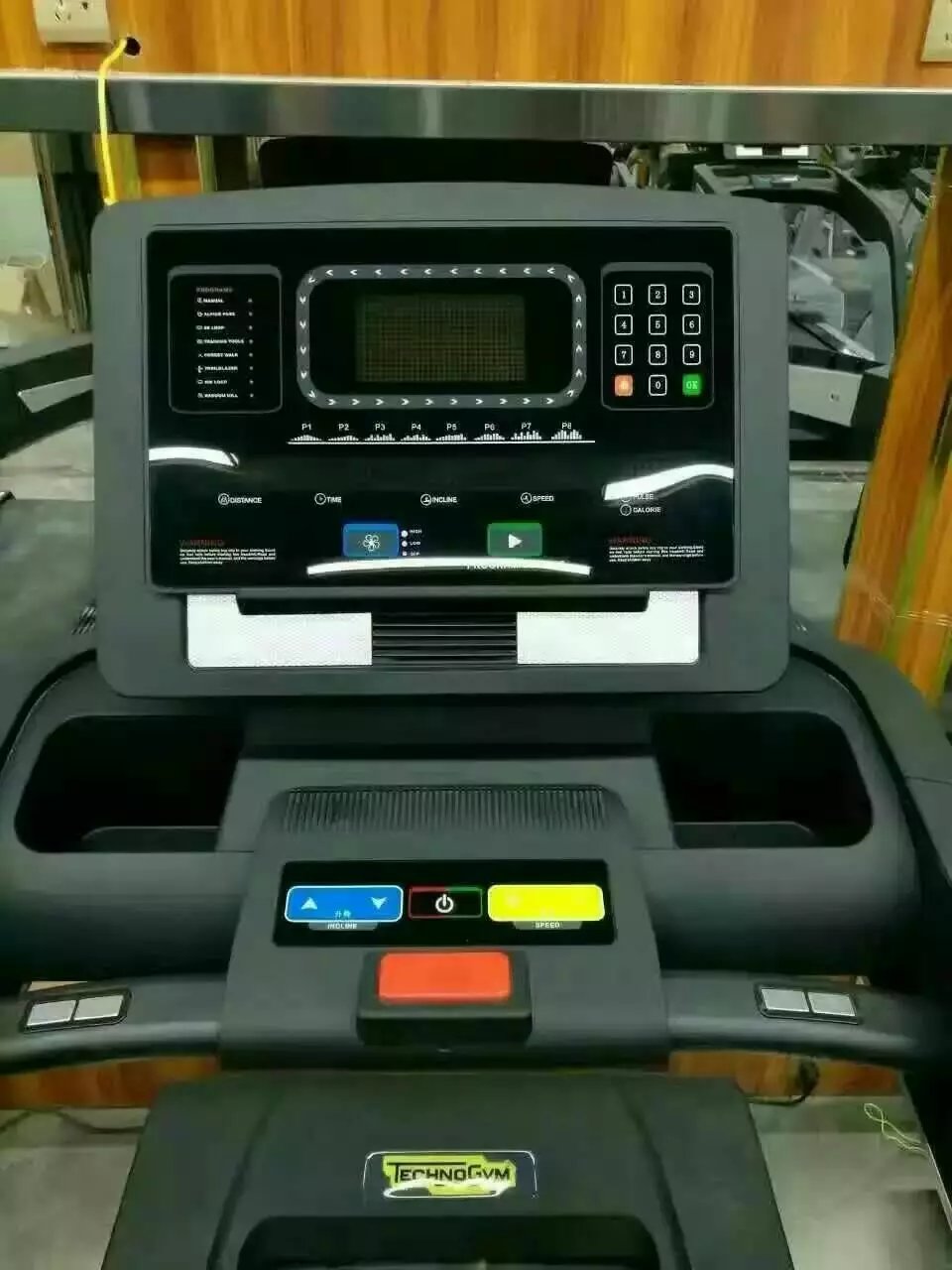 21.5寸大屏 山东天悦健身器材跑步机健身房商用家用TY-80003