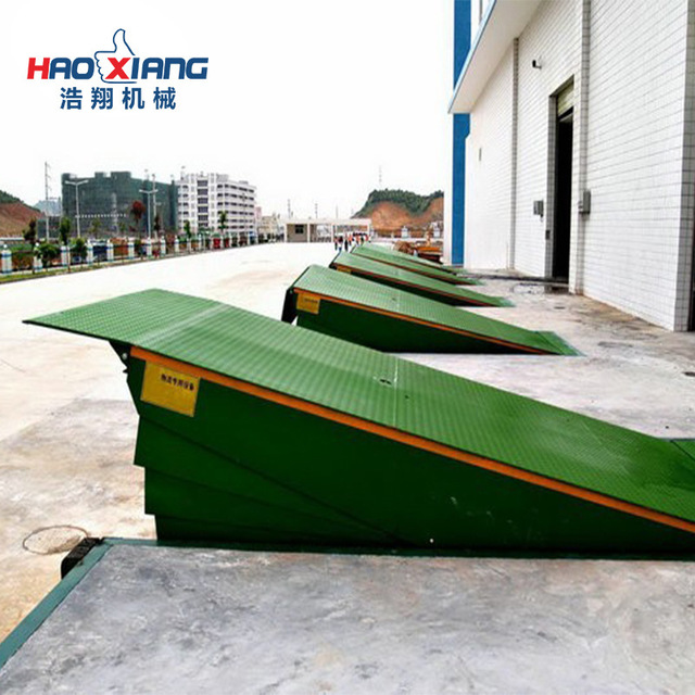 集装箱卸货平台 浩翔厂家供应固定登车桥HX-GTY 高度调节板3