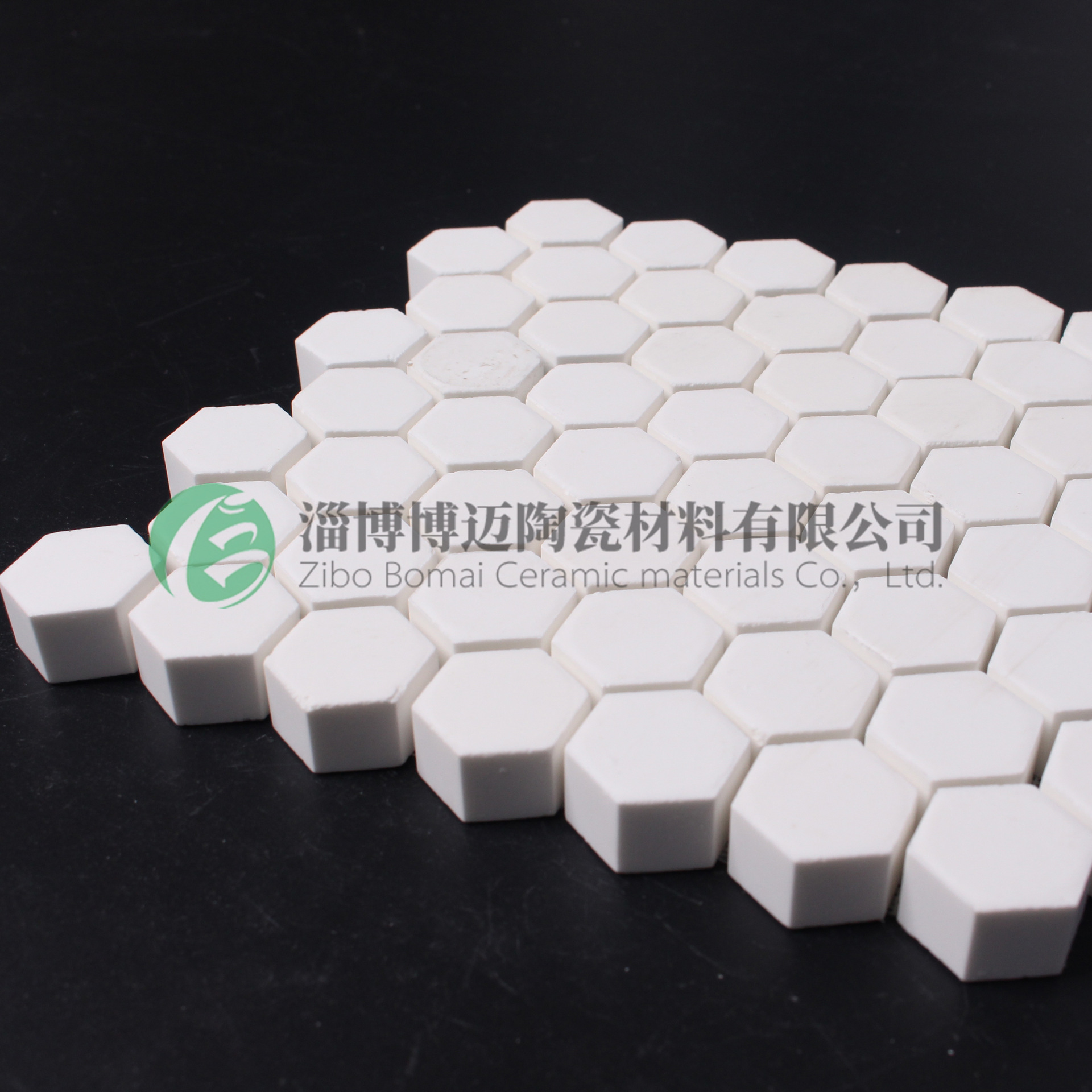 5mm 高铝耐磨瓷片4mm 高耐磨氧化铝陶瓷片 六角片耐磨陶瓷4