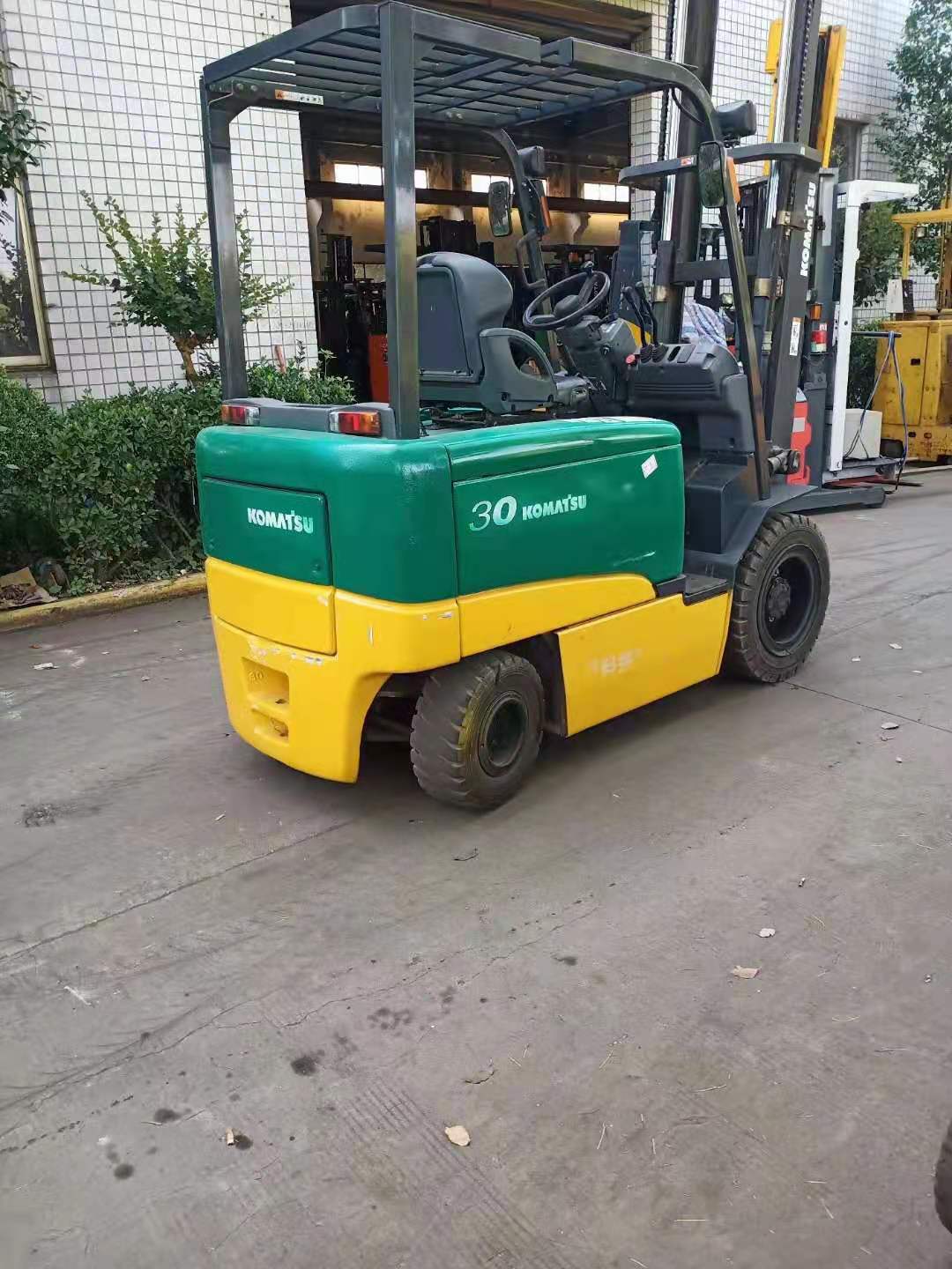 上海叉车 10吨叉车柴油叉车规格俱全