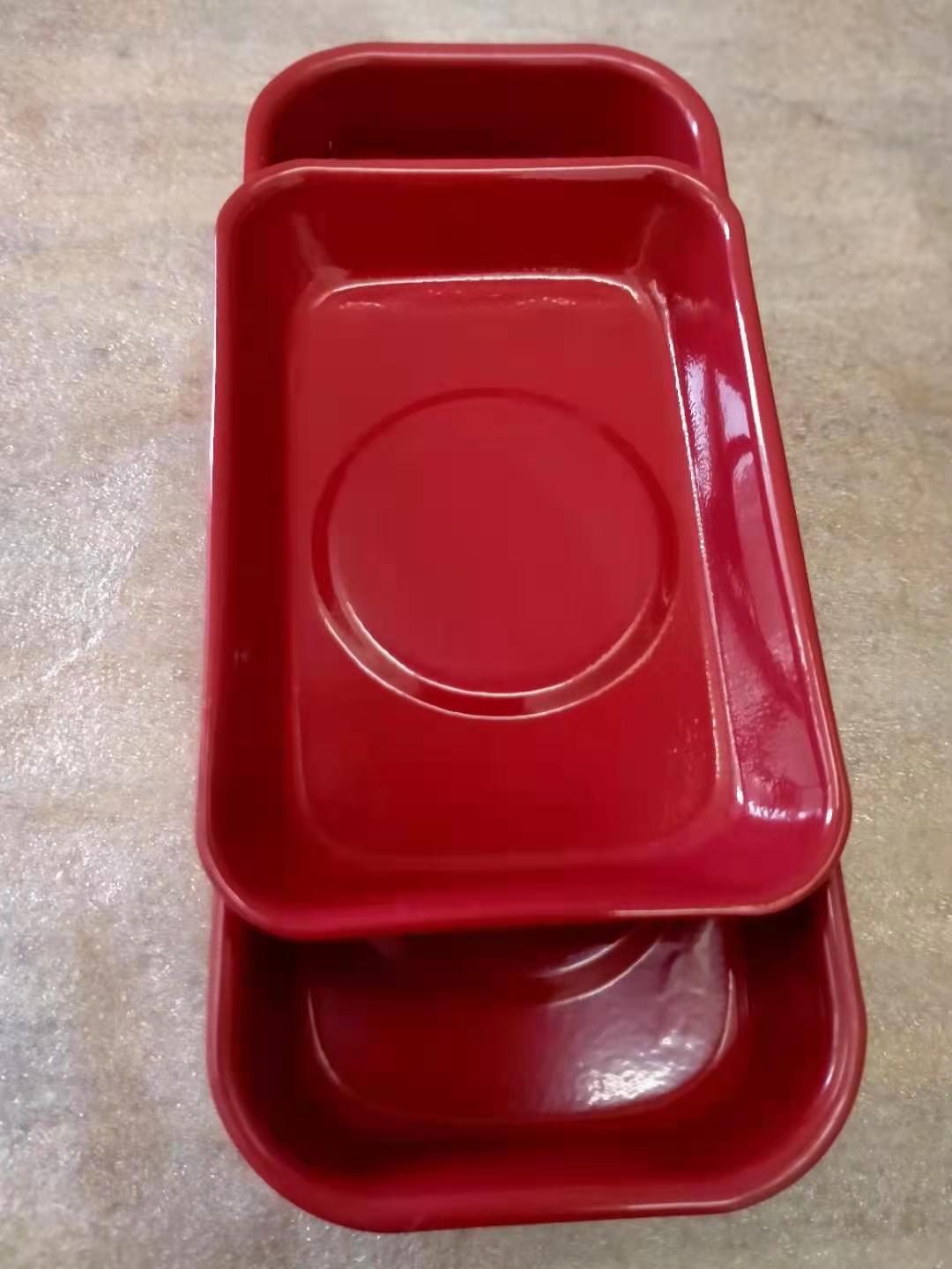 红色喷塑磁性收纳碗 汽保机修磁力盘 底部装配磁铁 网上热销磁碗 可以牢牢吸附在铁制品上在倒挂状态磁碗和小零件都不会滑落1