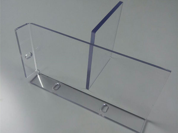 PC玻璃雕刻 卓尼PC耐力板 有机玻璃加工厂家 其他建筑玻璃 折弯3