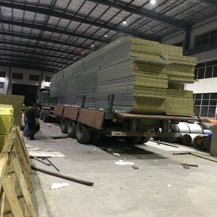 耐火、防火材料 南通博润供应75厚1150型岩棉彩钢夹芯板全国发货3