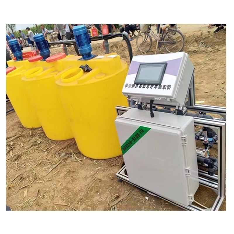 灌溉工具 灌木滴灌手机控制四吸口施肥机原理及生产商5