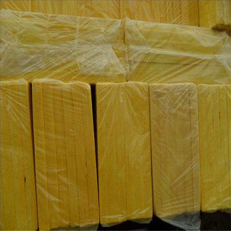 厂家生产防潮隔音保温玻璃棉卷毡 保温棉 保温、隔热材料4