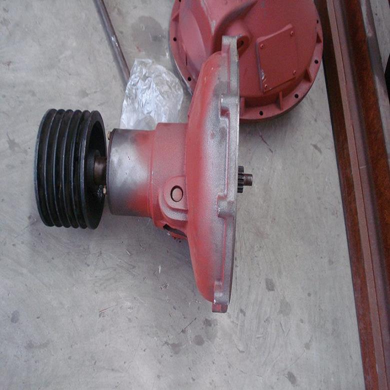 發(fā)動機(jī)總成 破碎機(jī)336馬力柴油機(jī)離合器皮帶輪4