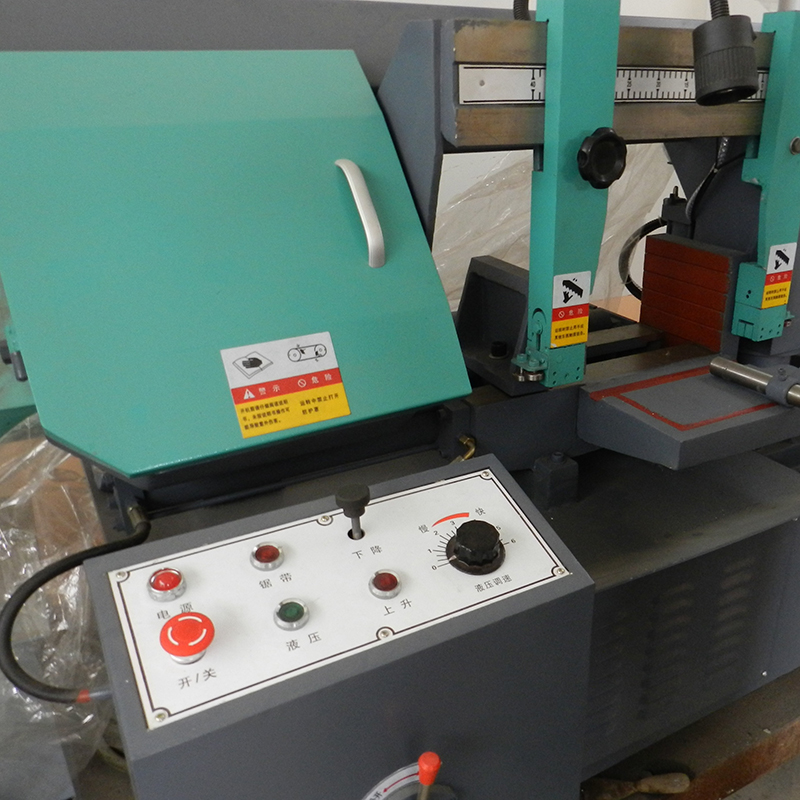 gb4240金屬切鋸帶切割機液壓半自動鋸鐵機 廠家直銷SD精機GB-4240帶鋸床9