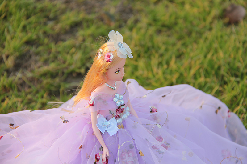 女孩儿童节生日礼物摆件玩具 米色婚纱娃娃公主婚纱 其他公仔、玩偶、娃娃1