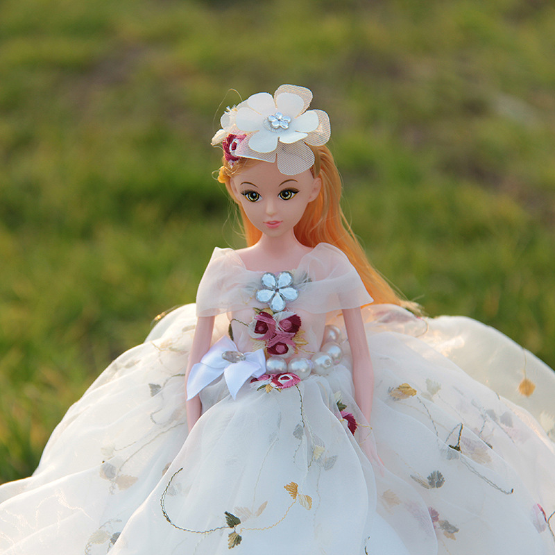 女孩儿童节生日礼物摆件玩具 米色婚纱娃娃公主婚纱 其他公仔、玩偶、娃娃7