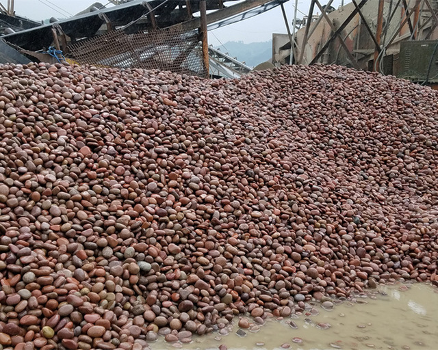 贵州有鹅卵石_鹅卵石贵州产地_贵州鹅卵石生产厂家！ 沙石、砾石、卵石2