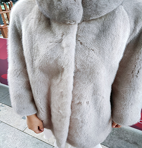 羊羔绒 颗粒绒时尚休闲款品牌女装库存货源 防风保暖水貂毛大衣2